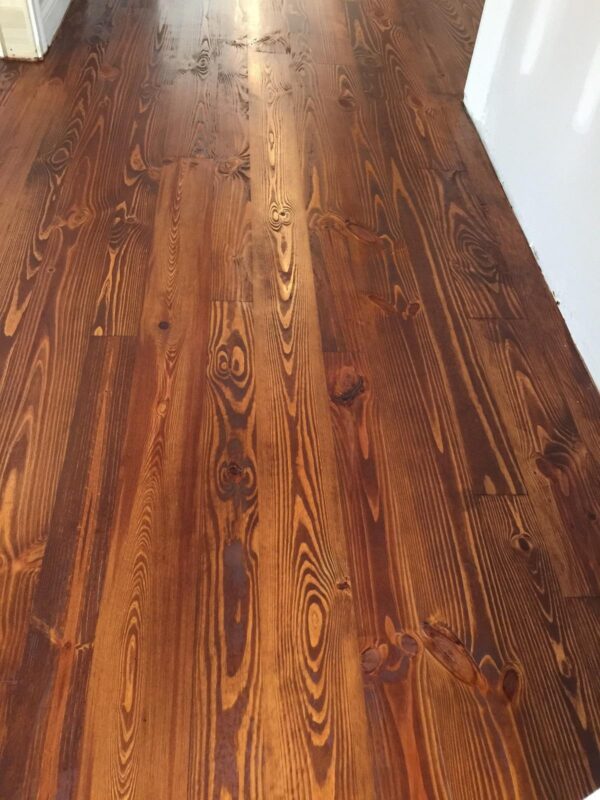 HEART PINE CLEAN FACE - Solid Flooring