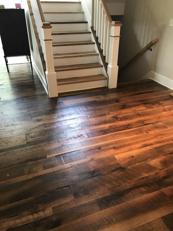 BARNWOOD MIXED SKIP-PLANED - Solid Flooring