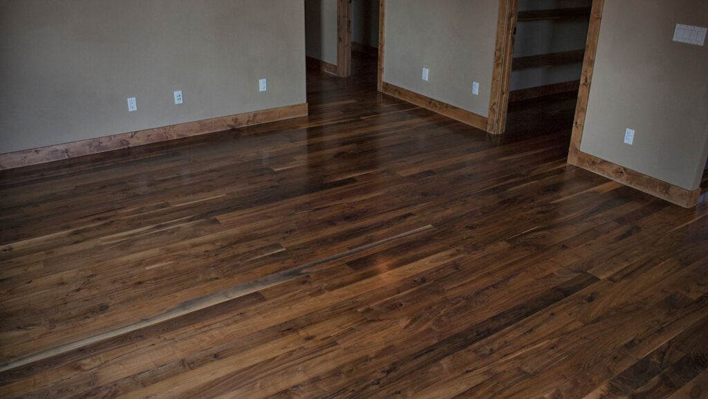 reclaimed wood flooring