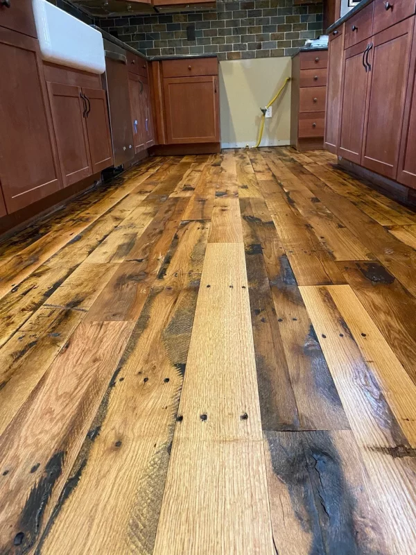 INDUSTRIAL OAK SOLID FLOORING