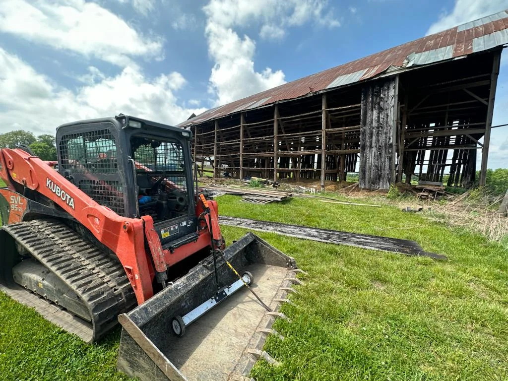 Barn Demo Service