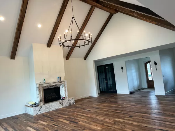 RACEHORSE OAK SKIP-PLANED WIREBRUSHED ENGINEERED FLOORING - Image 52