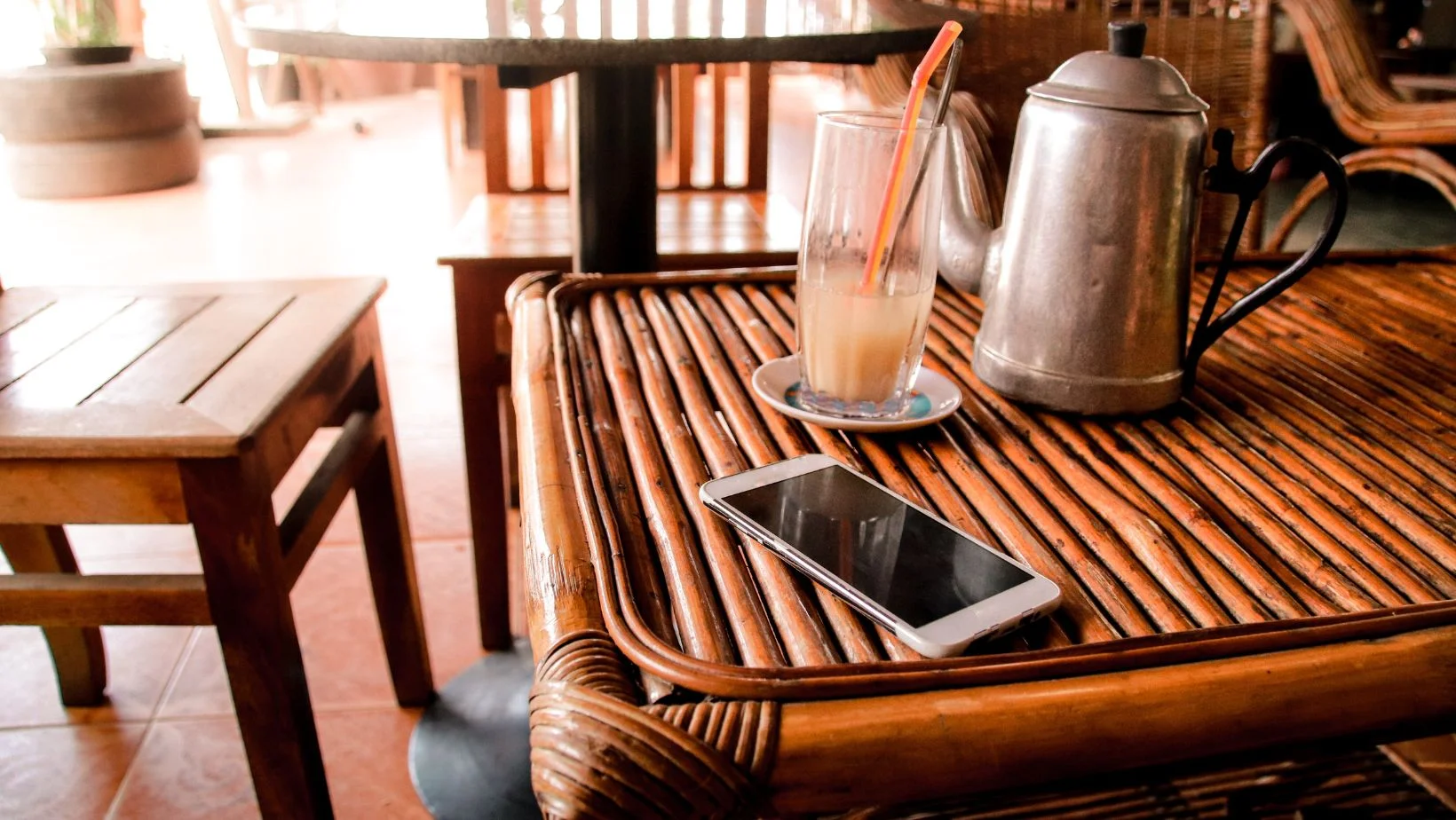 rattan table